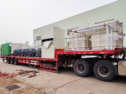 精鑄設備裝車發(fā)貨